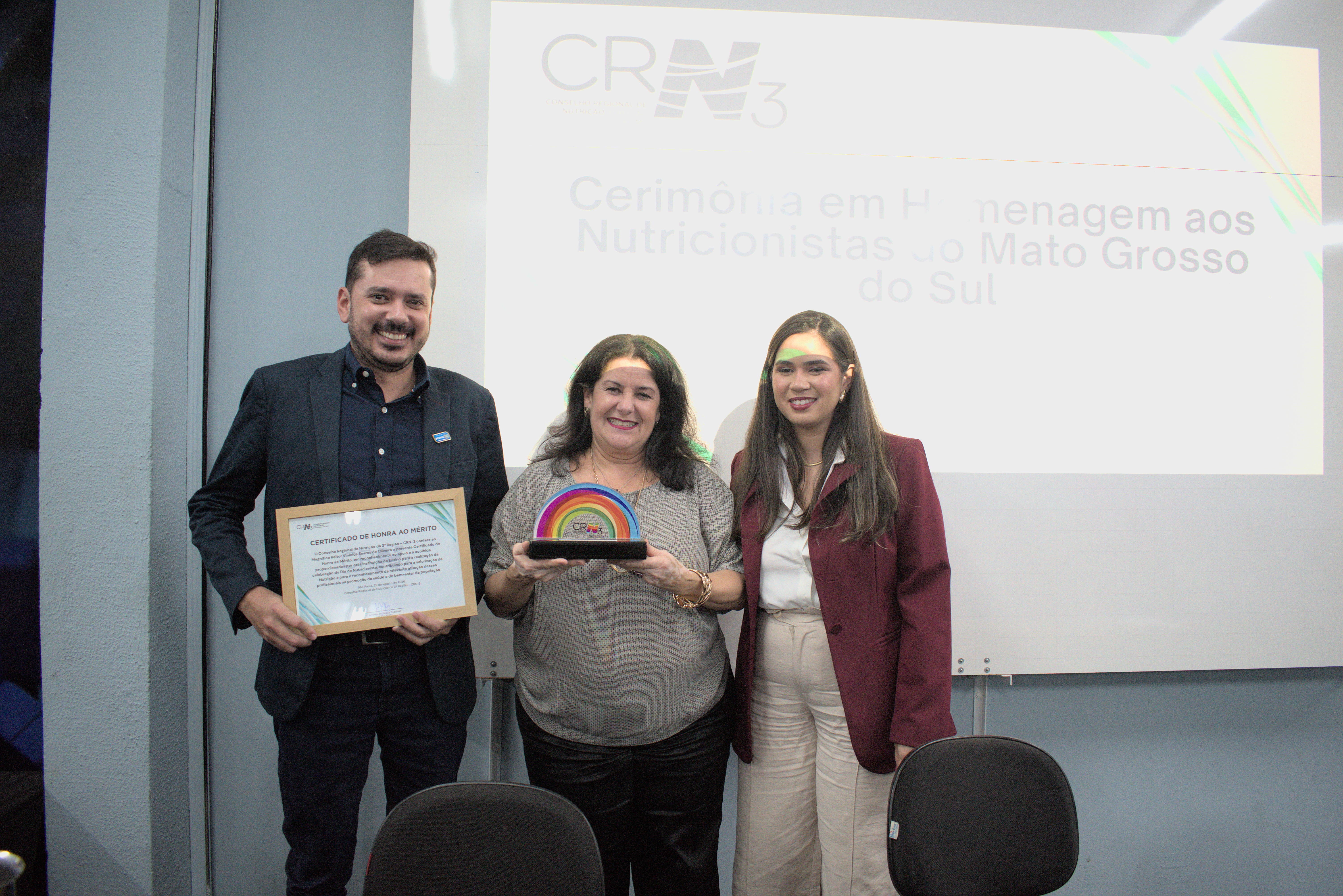 CRN-3 e UNIGRAN prestam homenagem aos nutricionistas do Mato Grosso do Sul