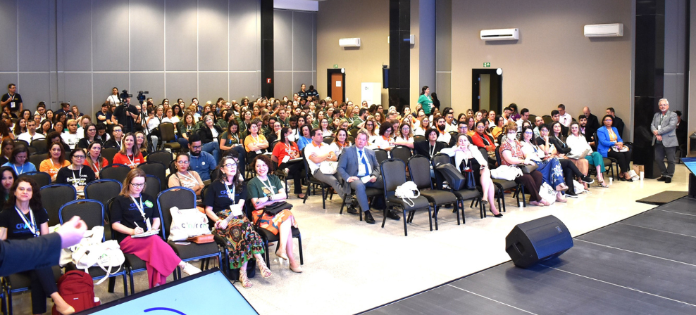 Sistema CFN/CRN evidencia seu compromisso público em congresso