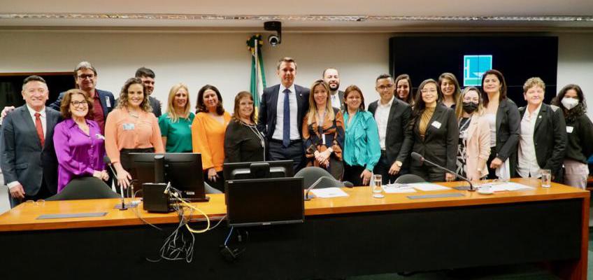 Na Câmara, CFN defende que planos de saúde cubram exames pedidos por nutricionistas